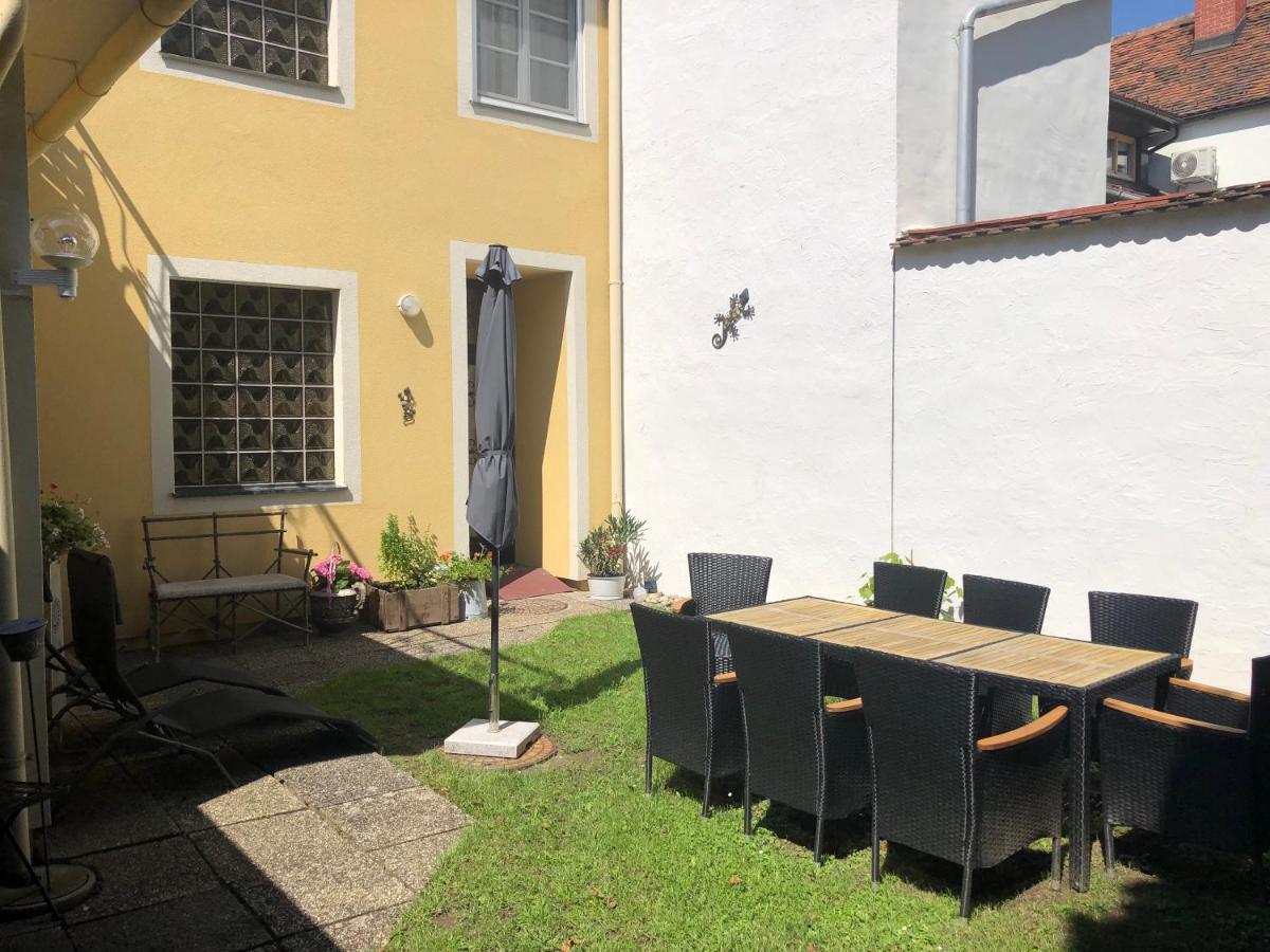 Altstadt-Apartments Bad Radkersburg - Ihr Zuhause Auf Reisen Exterior photo